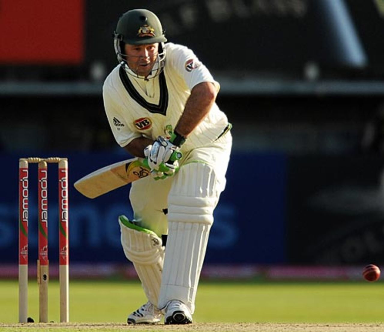 Ricky Ponting prepares to defend, England v Australia, 3rd Test, Edgbaston, 1st day, July 30, 2009