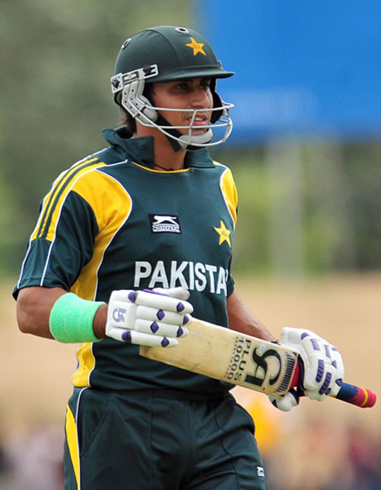 Nasir Jamshed walks back after being caught for a duck, Sri Lanka v Pakistan, 2nd ODI, Dambulla, August 1, 2009