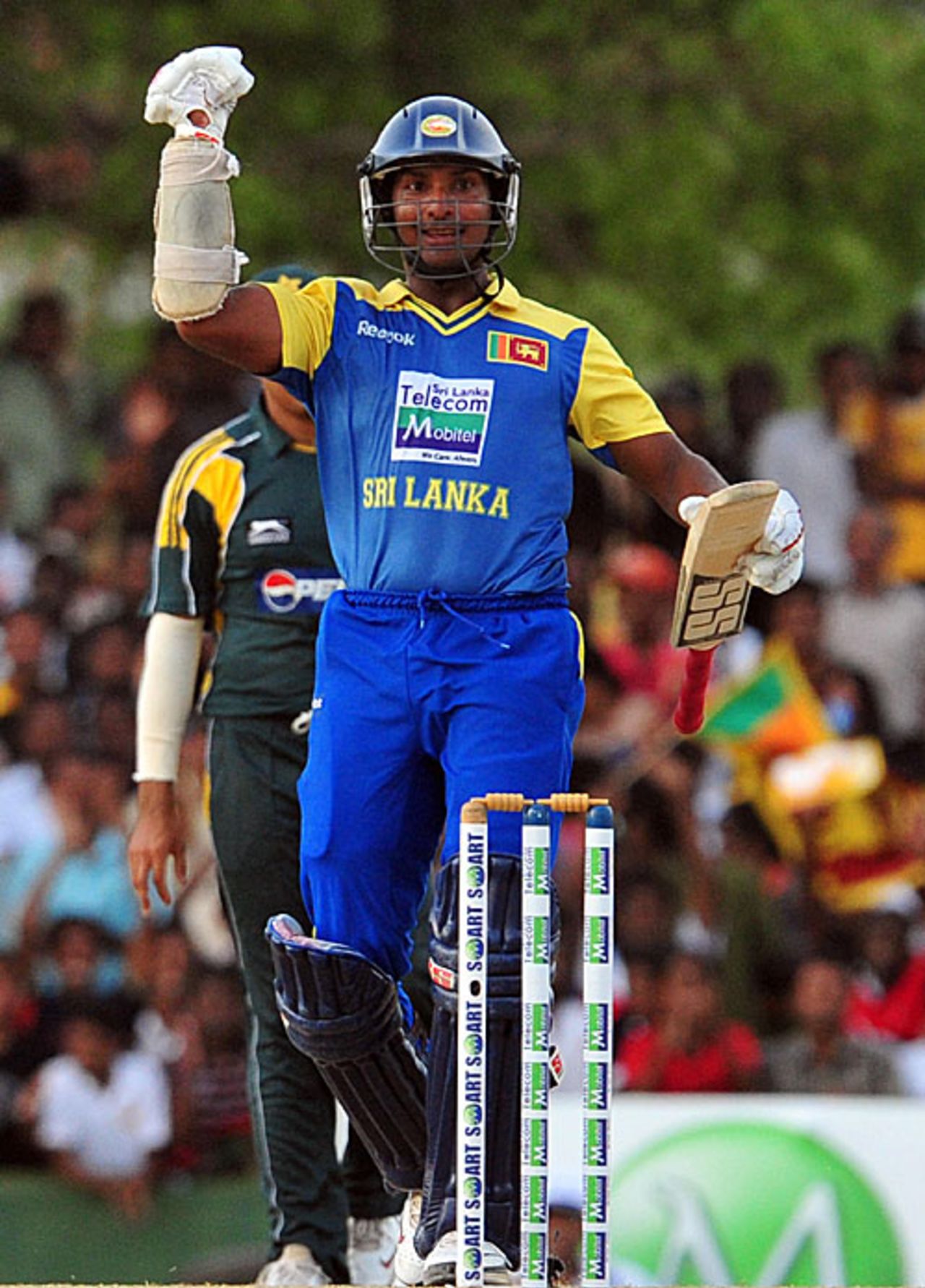 Kumar Sangakkara exults after Sri Lanka win the game, Sri Lanka v Pakistan, 3rd ODI, Dambulla, August 3, 2009 