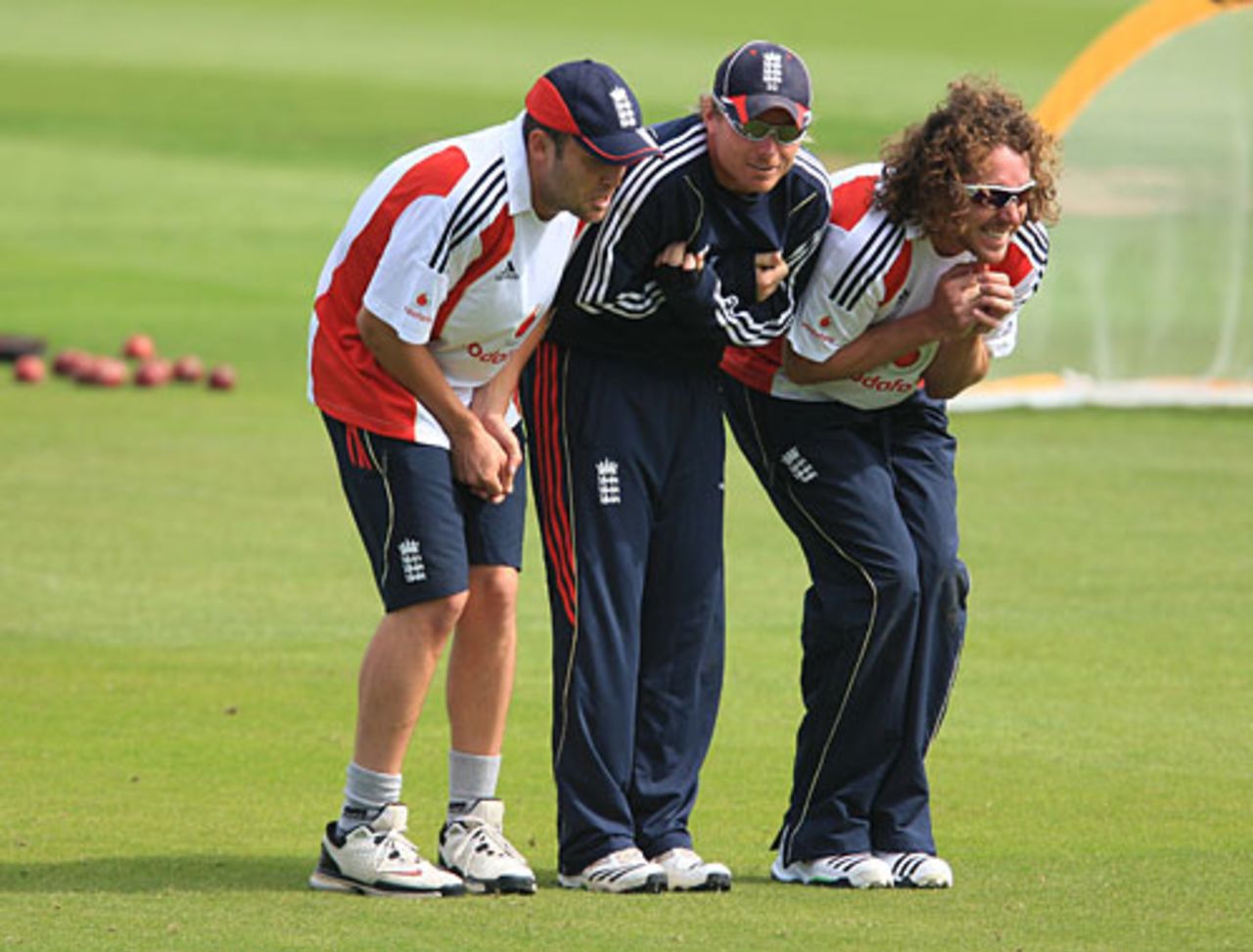 Acclimatising: Jonathan Trott, Ian Bell and Ryan Sidebottom get used to the Yorkshire weather, Headingley, August 6, 2009