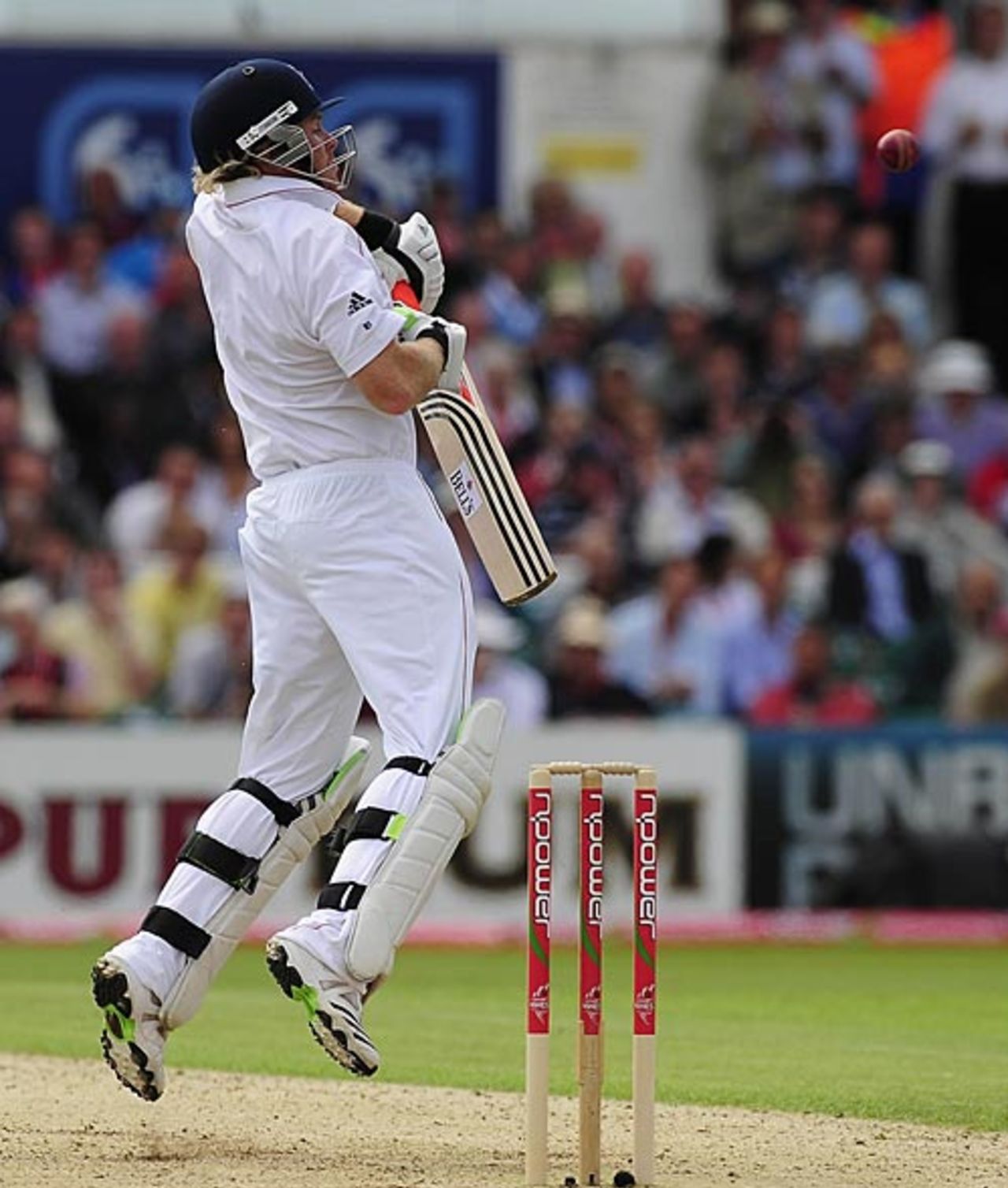 Ian Bell gloves a short ball, England v Australia, 4th Test, Headingley, 1st day, August 7, 2009