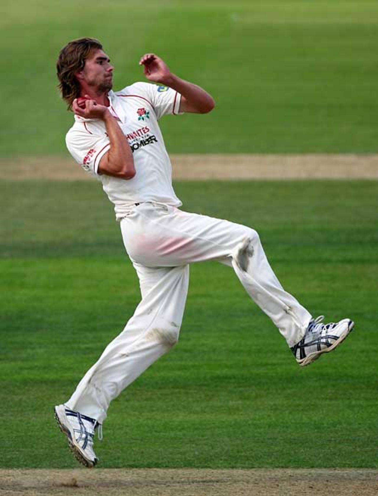 Oliver Newby helped restrict Hampshire with four wickets, Hampshire v Lancashire, County Championship, The Rose Bowl, August 7, 2009