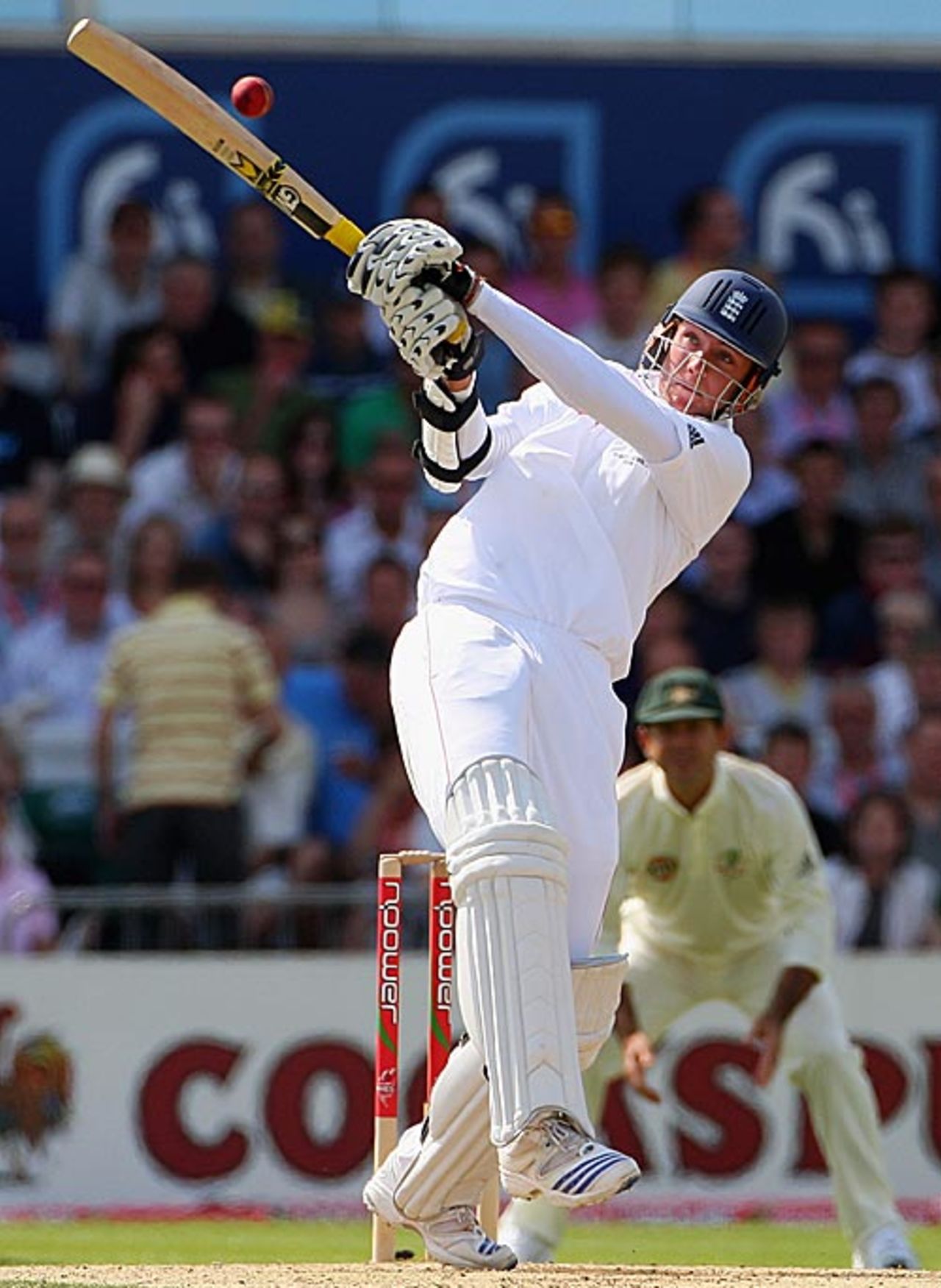 Stuart Broad frees his arms, England v Australia, 4th Test, Headingley, 3rd day, August 9, 2009