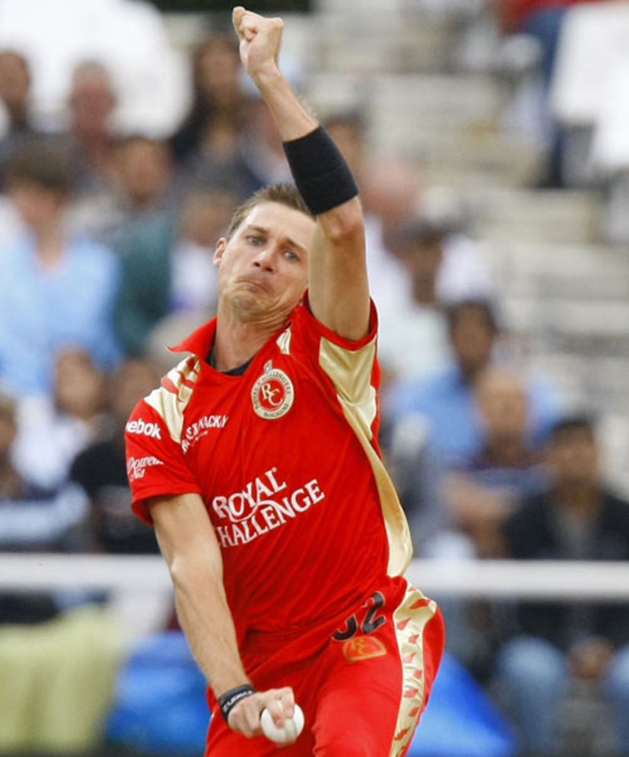 Dale Steyn steams in, Bangalore Royal Challengers v Deccan Chargers, IPL, Newlands, April 22 2009