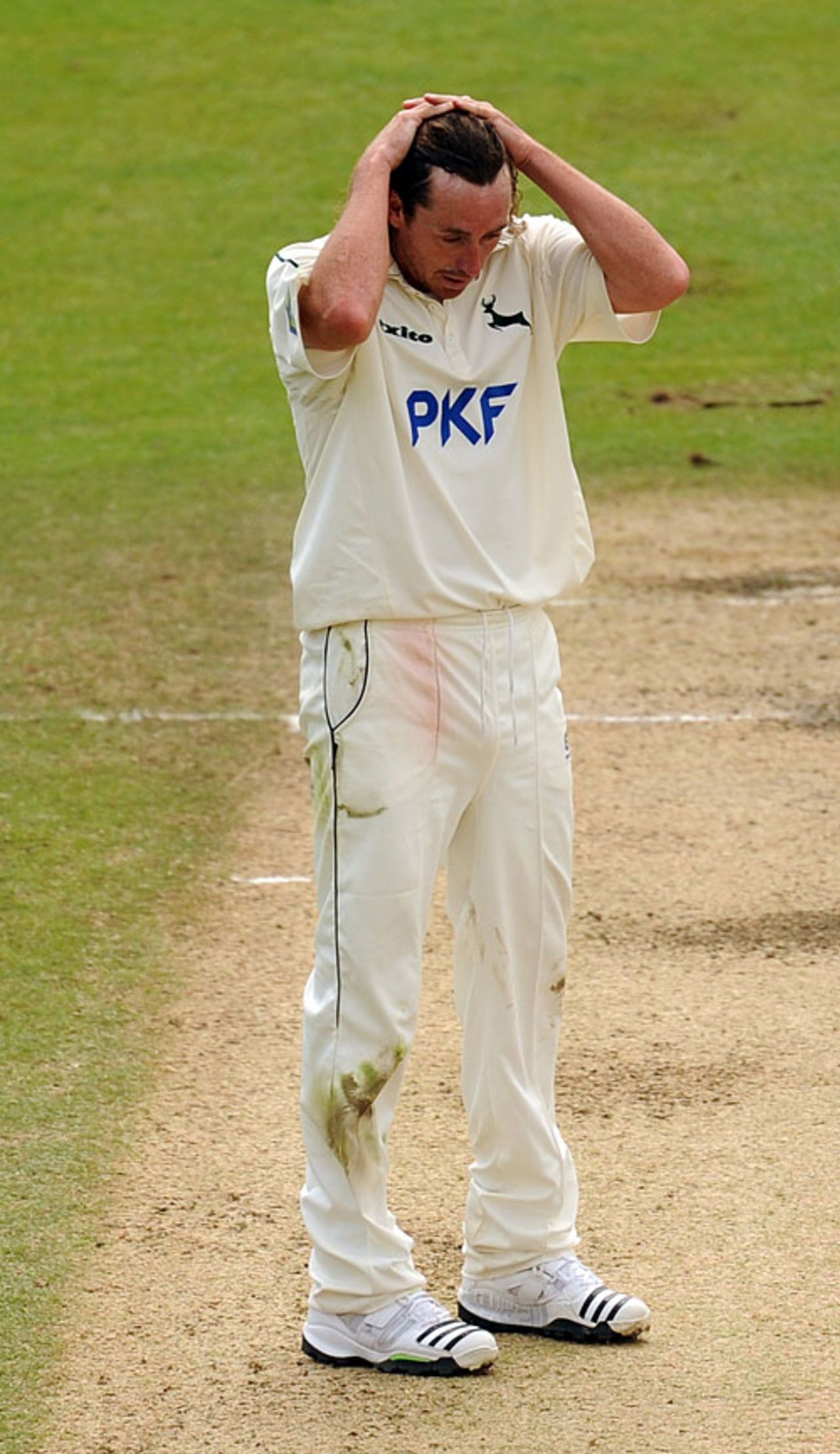 Ryan Sidebottom struggles as Warwickshire pile on the runs, Nottinghamshire v Warwickshire, County Championship Division One, Trent Bridge, 4th day, August 14, 2009