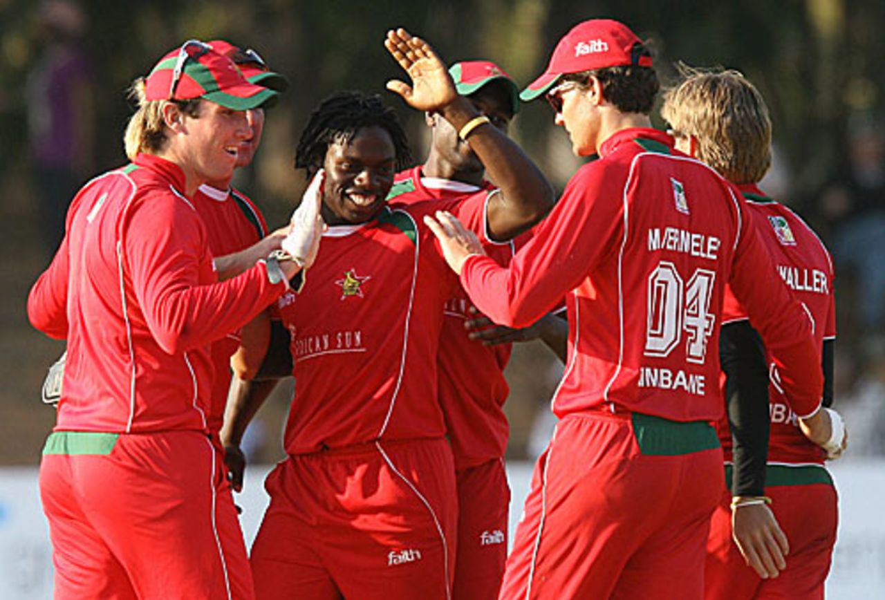Zimbabwe celebrate their comeback win, Zimbabwe v Bangladesh, 3rd ODI, Bulawayo, August 14, 2009