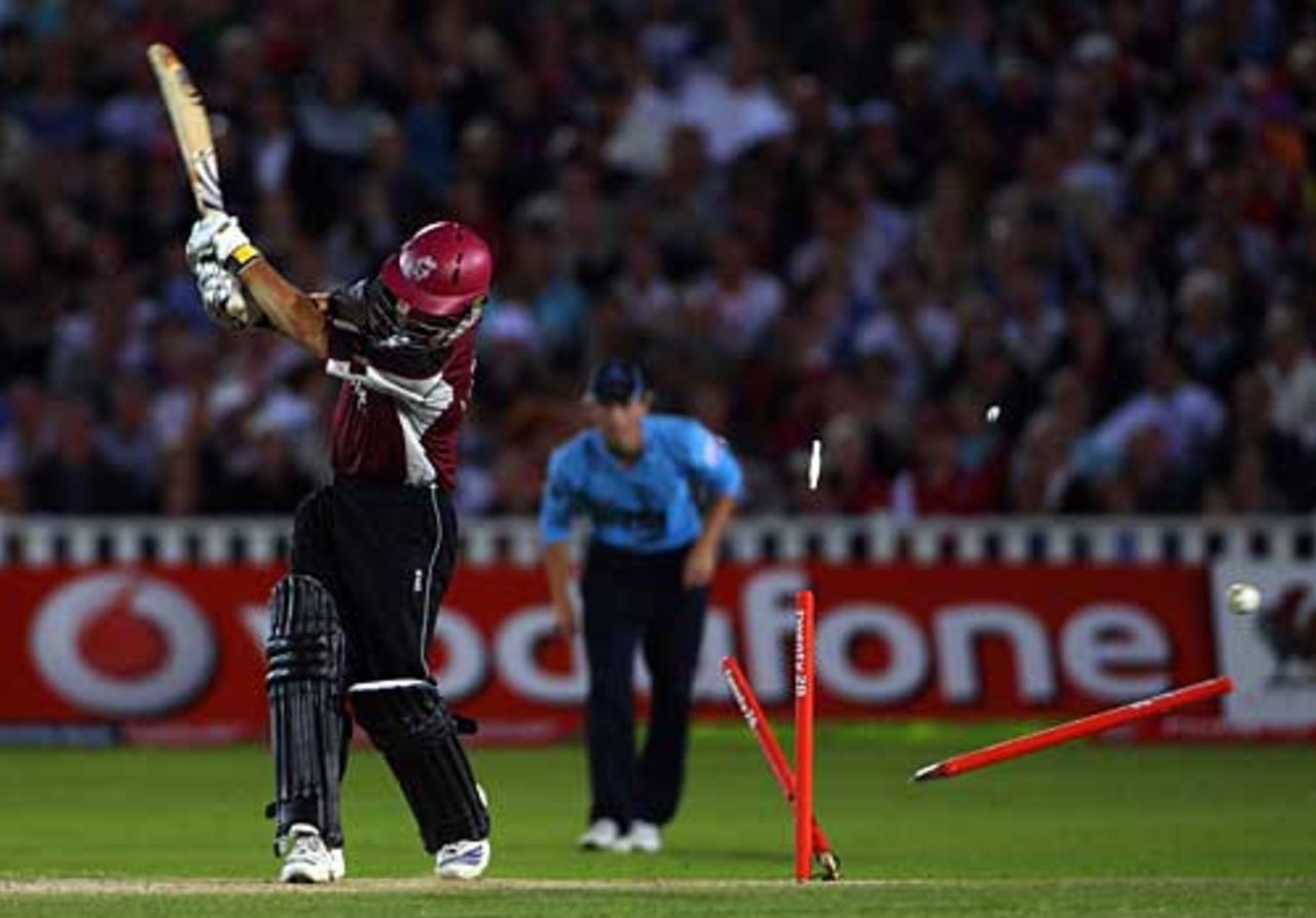 Justin Langer is bowled as the Somerset collapse sets in, Somerset v Sussex, Twenty20 Cup final, Edgbaston, August 15, 2009