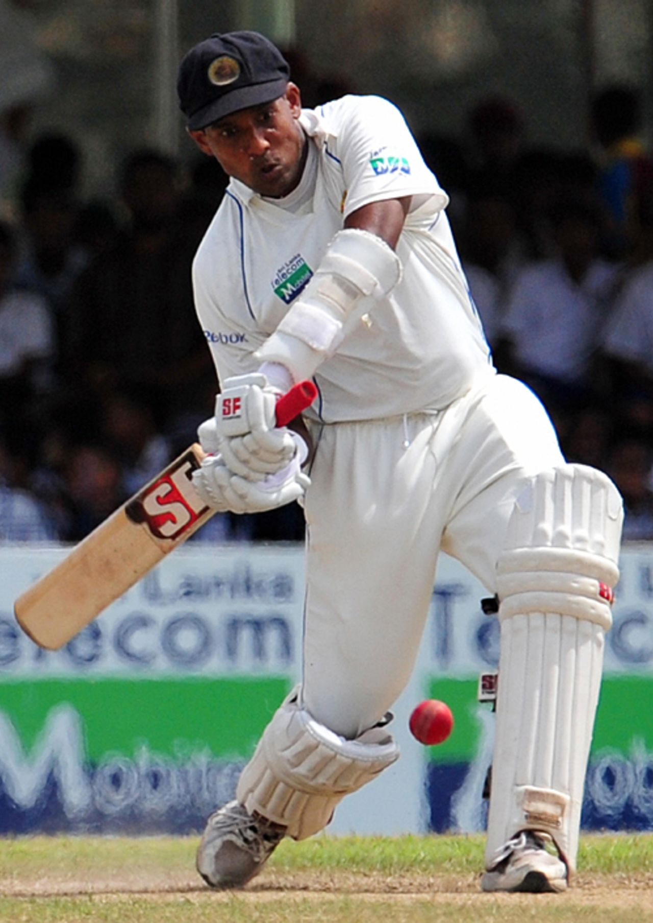 Thilan Samaraweera goes on the offensive, Sri Lanka v New Zealand, 1st Test, Galle, 2nd day, August 19, 2009