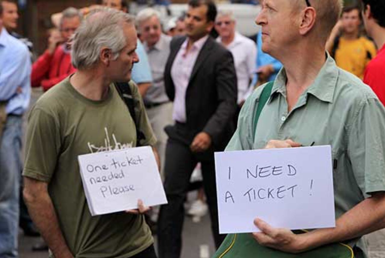 Tickets were hard to come by on the opening day, England v Australia, 5th Test, The Oval, 1st day, August 20, 2009