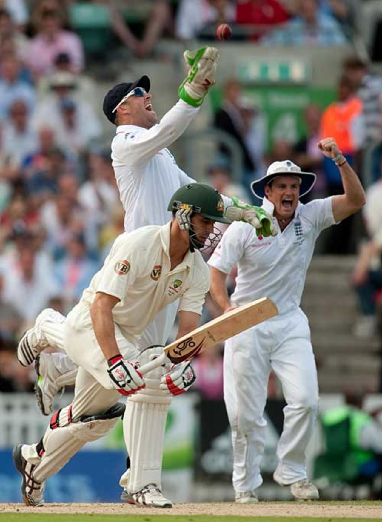 Matt Prior took a sharp catch to remove Mitchell Johnson, England v Australia, 5th Test, The Oval, 2nd day, August 21, 2009