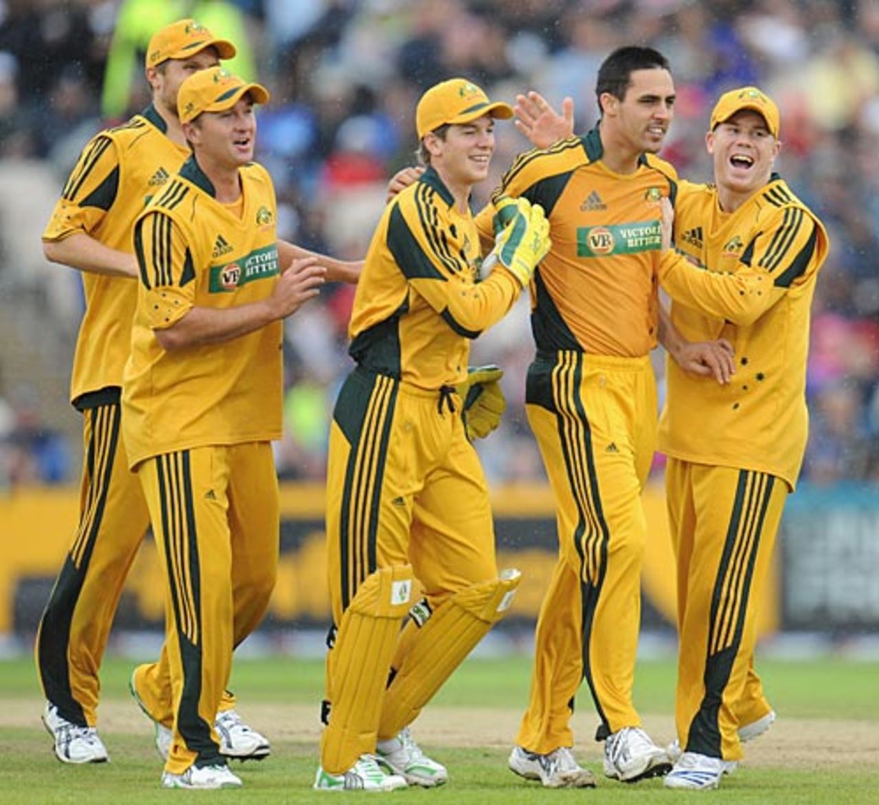 The Australians celebrate Ravi Bopara's wicket, England v Australia, 1st Twenty20 international, Old Trafford, August 30, 2009