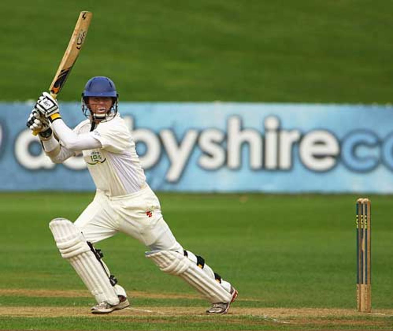 Chris Rogers flays another boundary during his aggressive century, Derbyshire v Kent, Derby, September 2, 2009