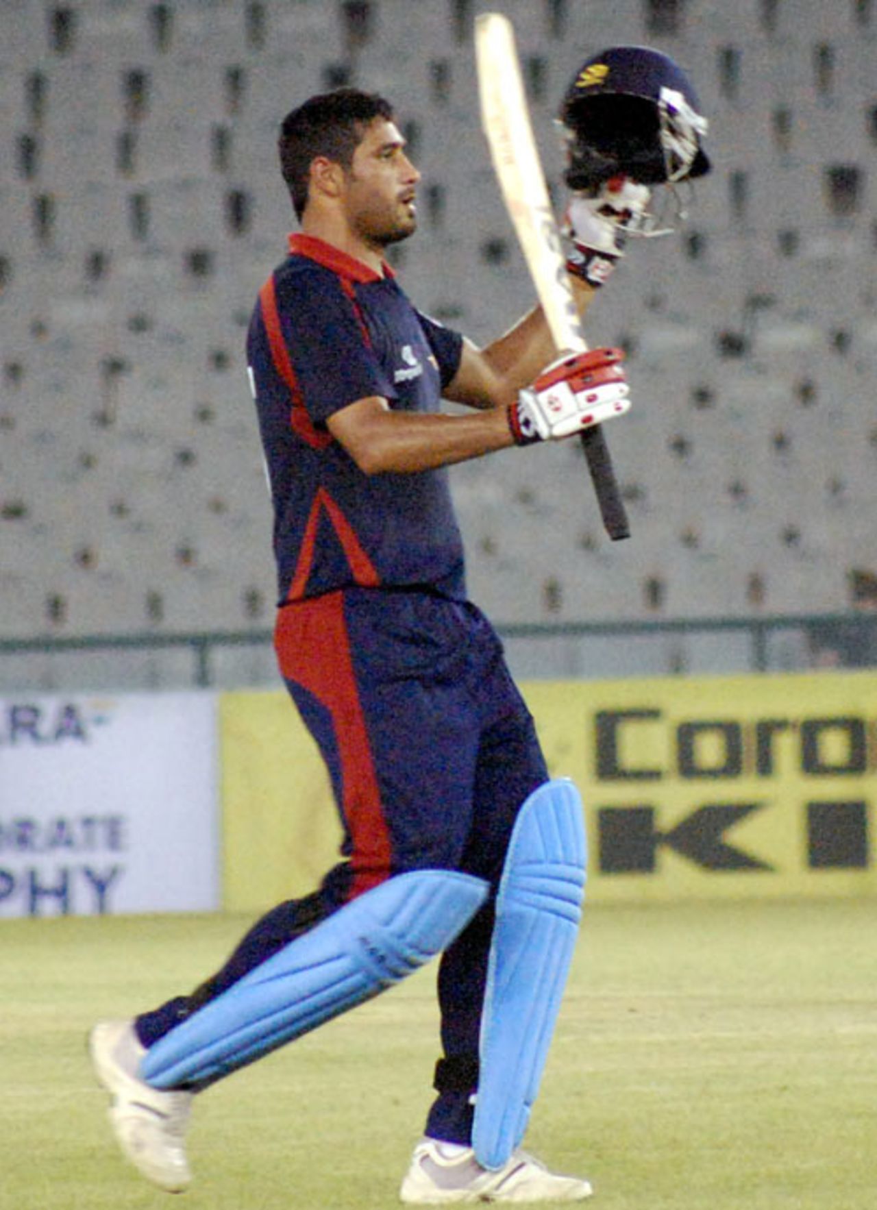 Chandan Madan's century made sure Air India Blue were rarely in trouble, Air India Blue v Tata Sports Club, BCCI Corporate Trophy, Mohali, September 6, 2009 