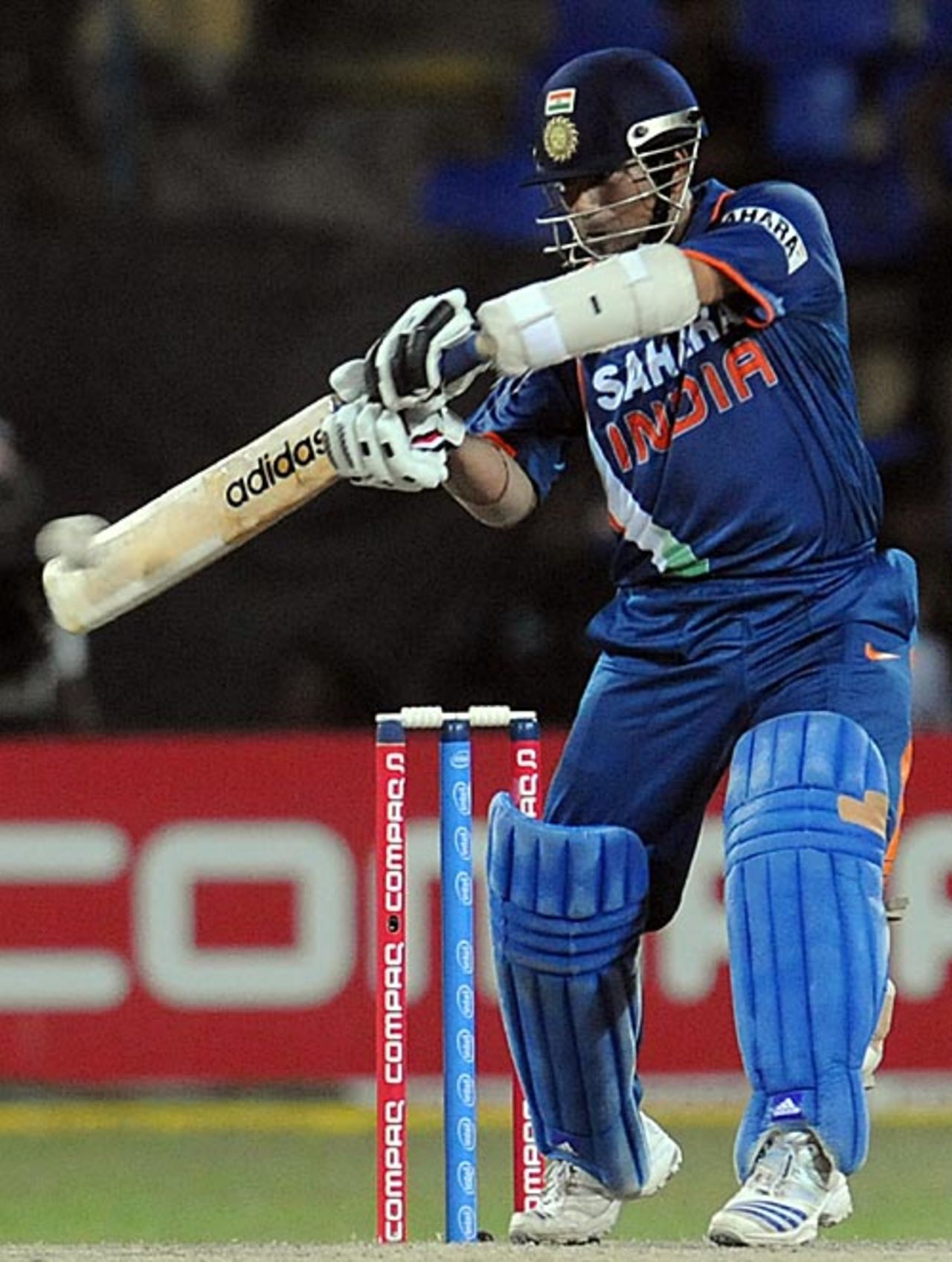 Sachin Tendulkar cuts hard, India v New Zealand, 2nd match, Compaq Cup, Colombo, September 11, 2009