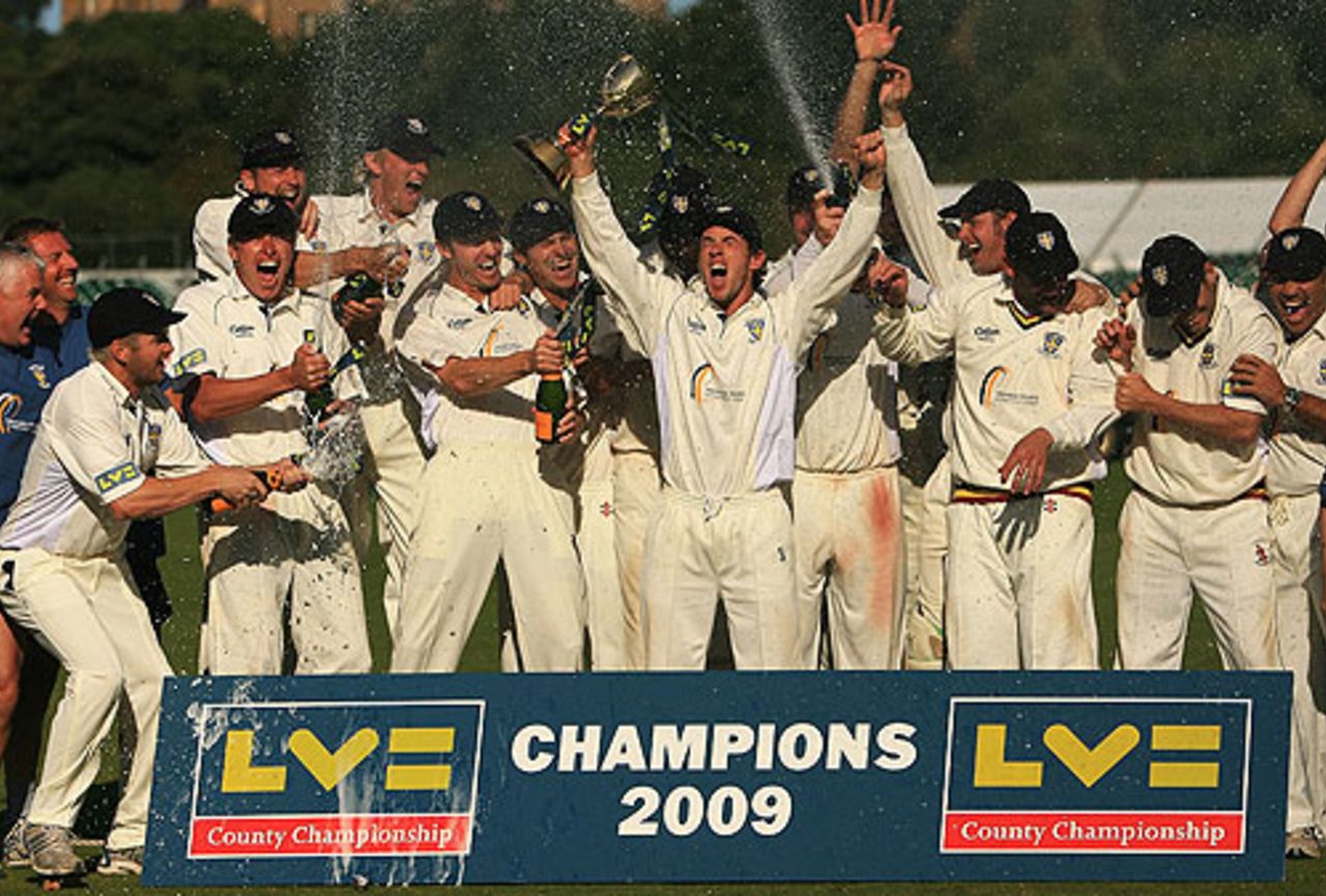 Durham celebrate the retention of their County Championship title as Will Smith lifts the trophy, Chester-le-Street, September 12, 2009