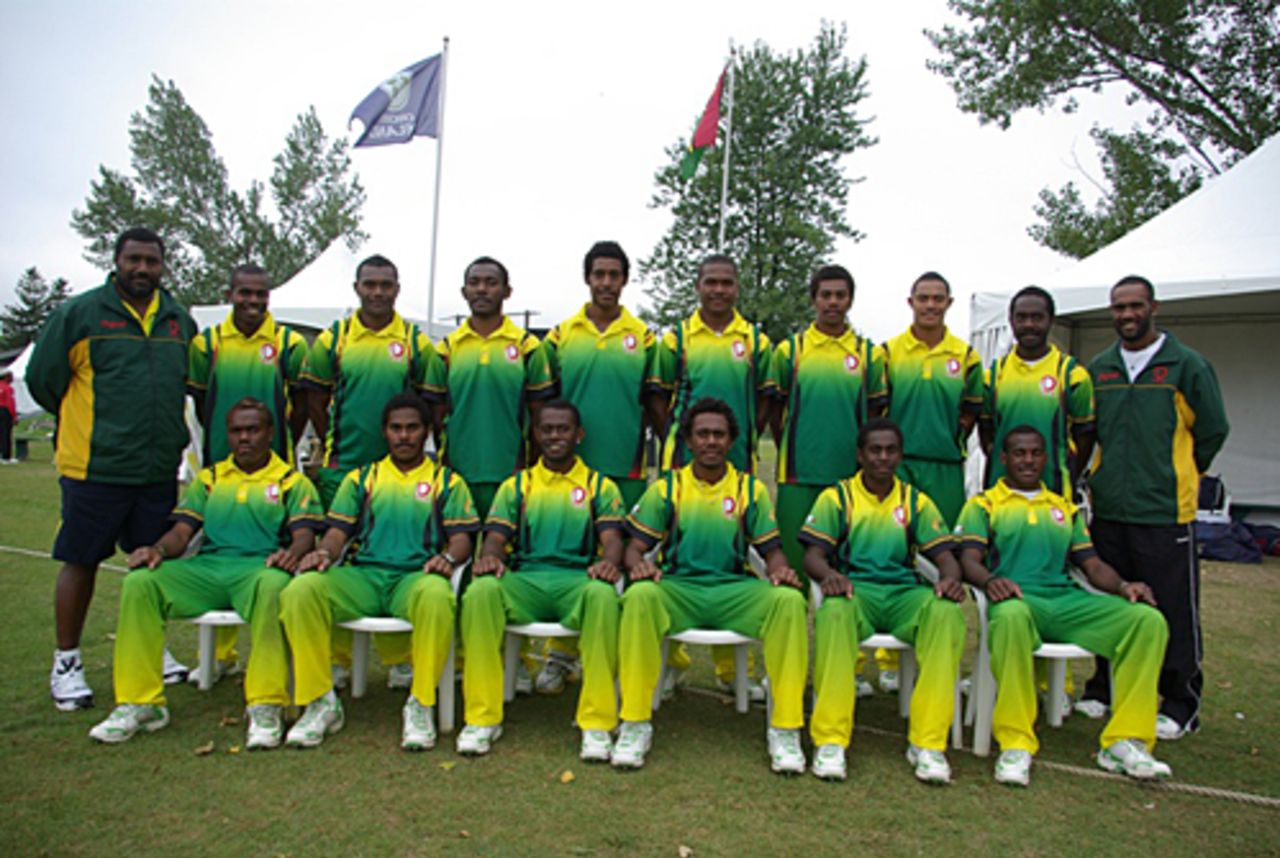 The Vanuatu players pose for a team photo ahead of the game against Ireland, King City, September 13, 2009