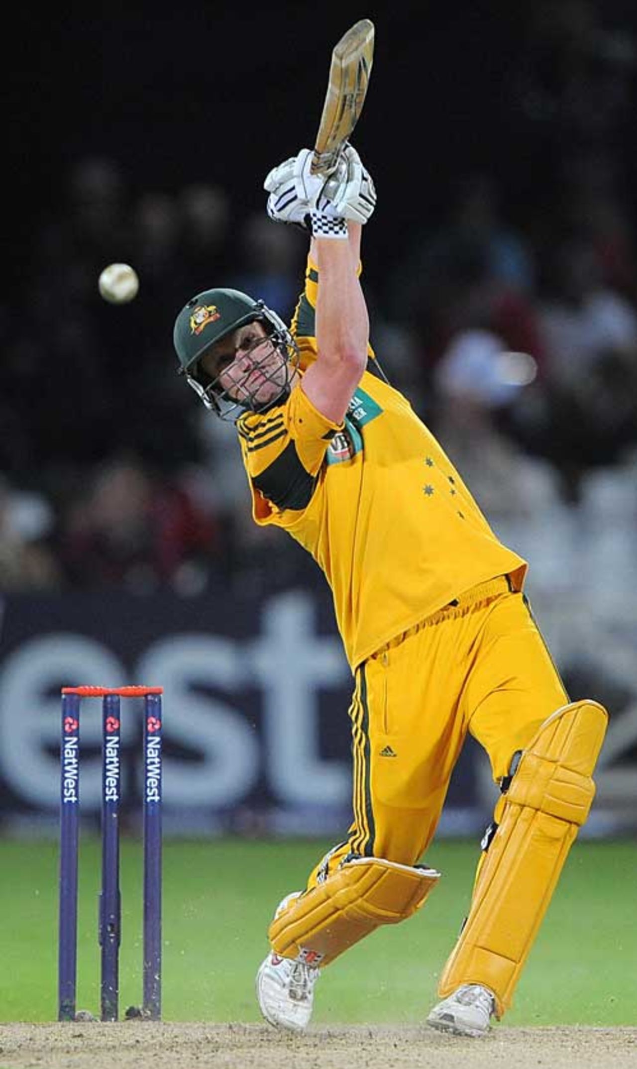 Cameron White helped Australia across the line, England v Australia, 5th ODI, Trent Bridge, September 15, 2009