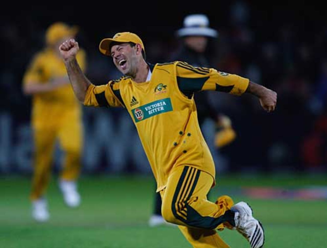 Ricky Ponting produced two stunning run outs, England v Australia, 6th ODI, Trent Bridge, September 17, 2009