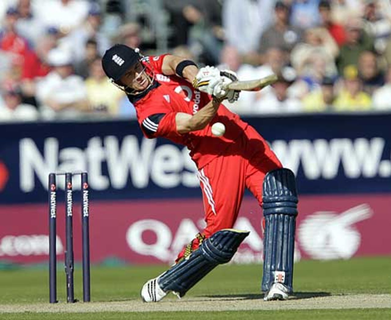 Joe Denly powers a drive through the covers, England v Australia, 7th ODI, Chester-le-Street, September 20, 2009