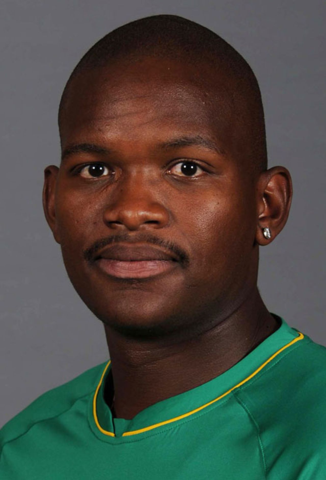 Lonwabo Tsotsobe, player portrait