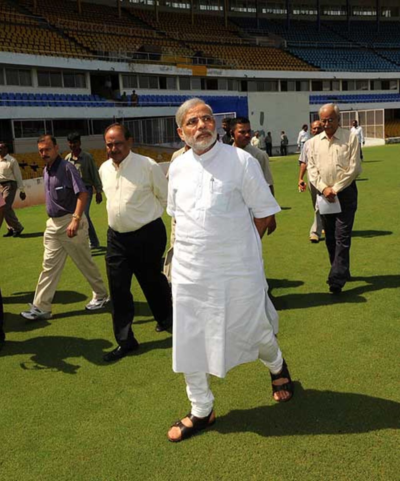 Gujarat Chief Minister Narendra Modi visits the Sardar Patel Stadium, Motera, September 21, 2009
