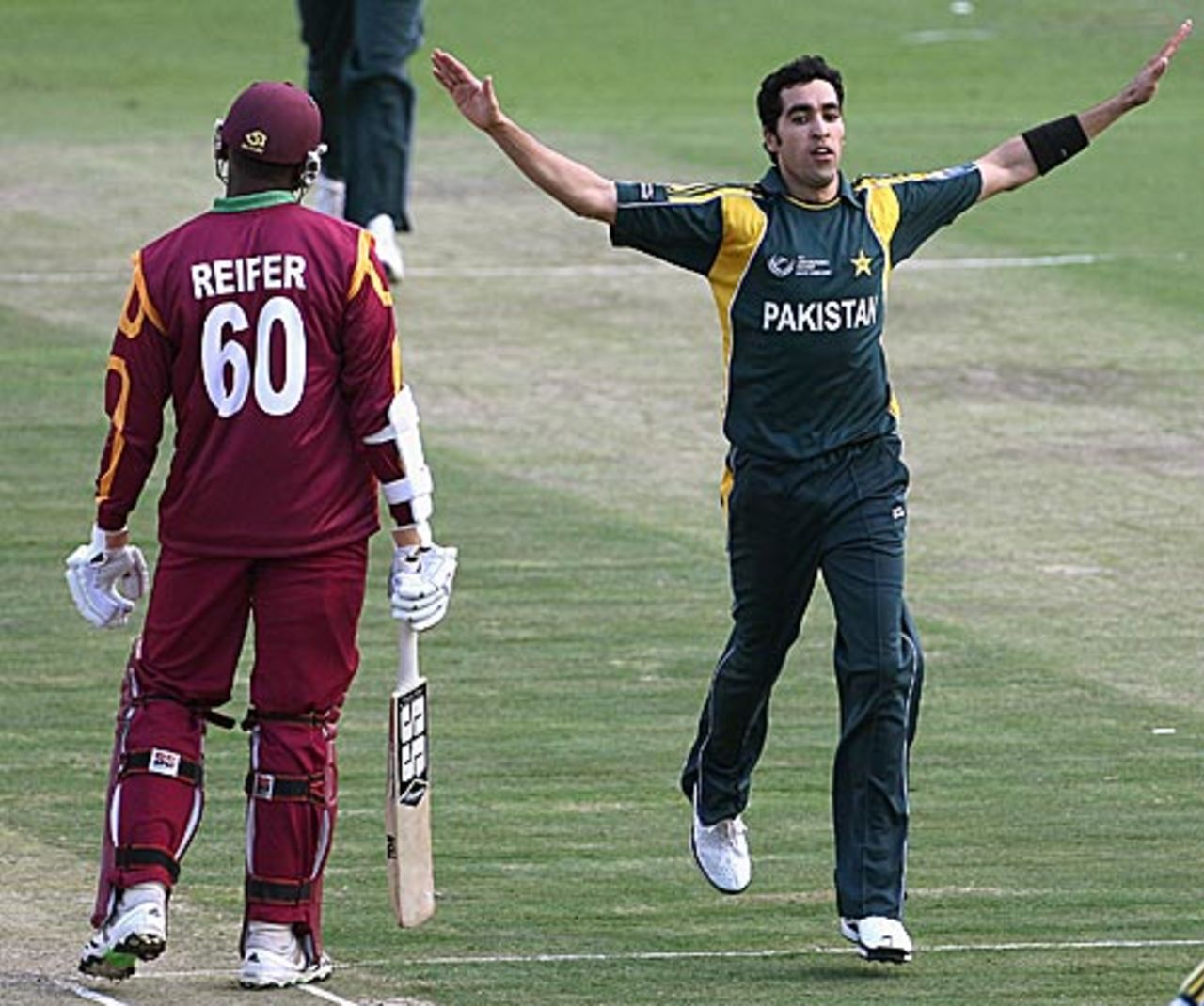 Umar Gul reacts after snaring Floyd Reifer, Pakistan v West Indies, Champions Trophy, Group A, Johannesburg, September 23, 2009