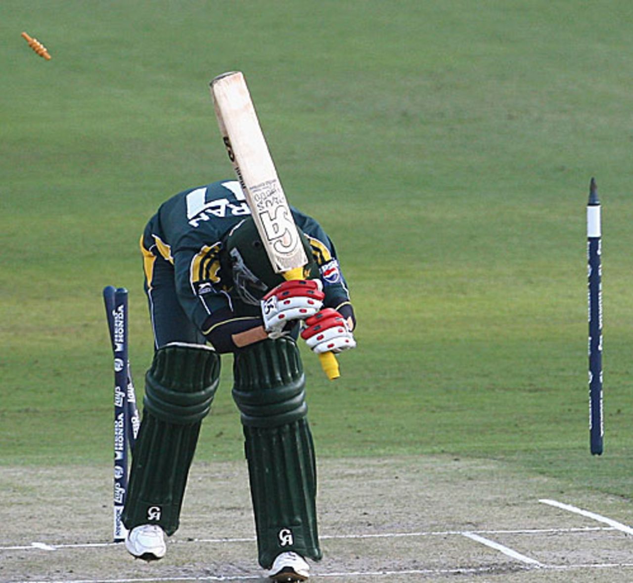 Gavin Tonge makes a mess of Imran Nazir's stumps, Pakistan v West Indies, Champions Trophy, Group A, Johannesburg, September 23, 2009
