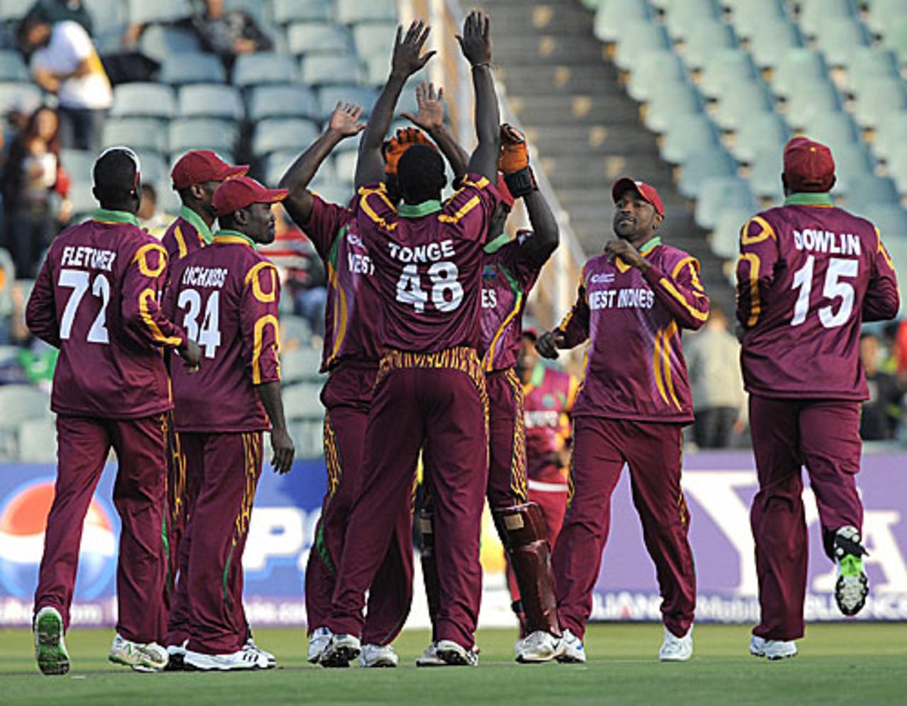 Gavin Tonge and the rest celebrate an early strike, Pakistan v West Indies, Champions Trophy, Group A, Johannesburg, September 23, 2009
