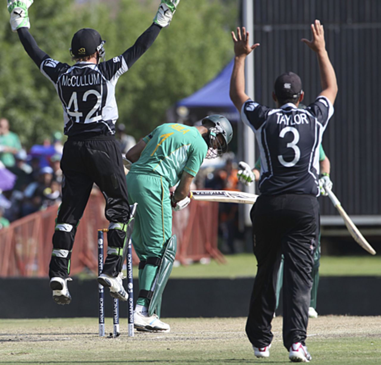 Hashim Amla is caught plumb in front, South Africa v New Zealand, Champions Trophy, Group B, Centurion, September 24, 2009