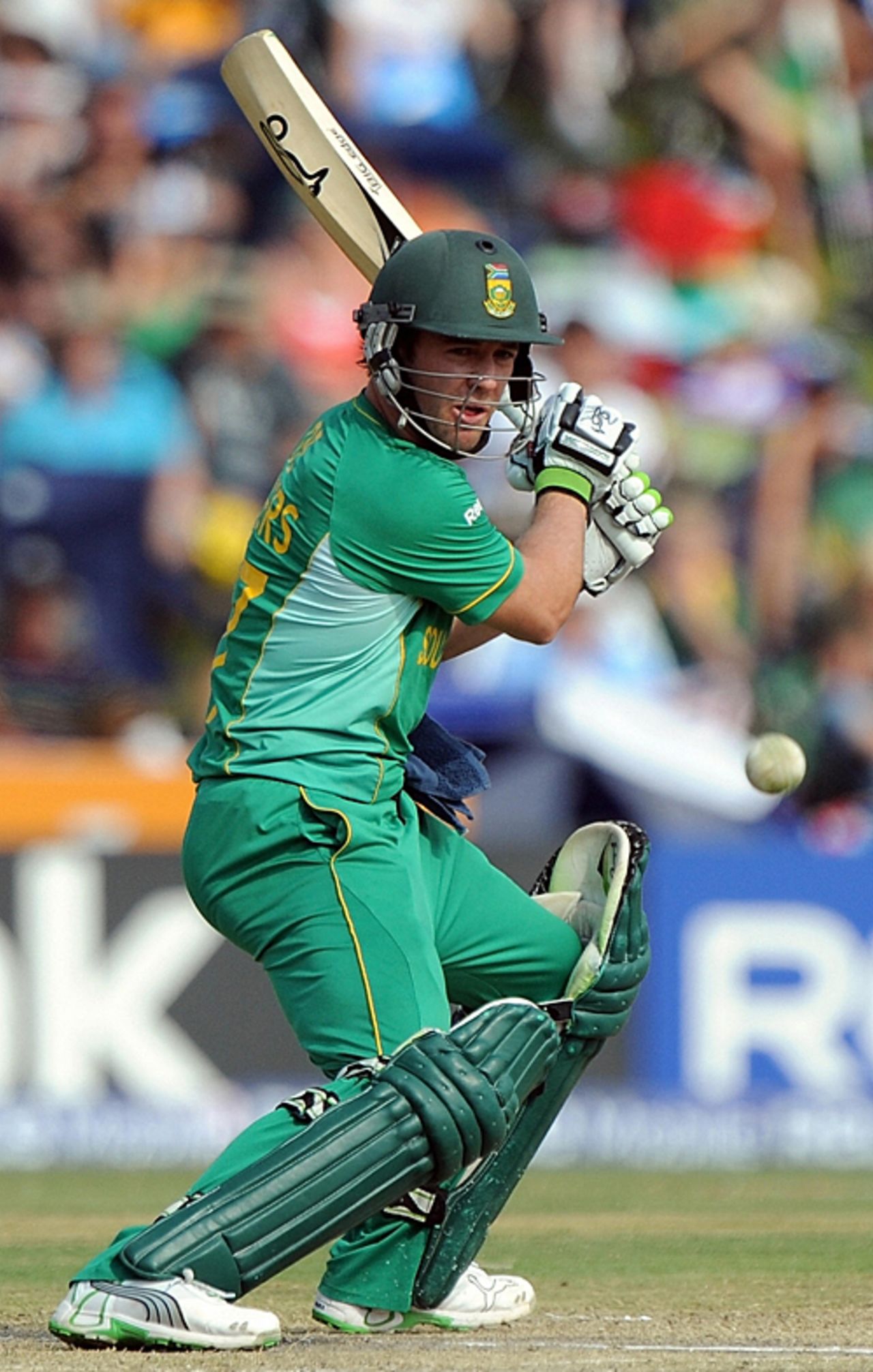 AB de Villiers cuts fiercely, South Africa v New Zealand, Champions Trophy, Group B, Centurion, September 24, 2009