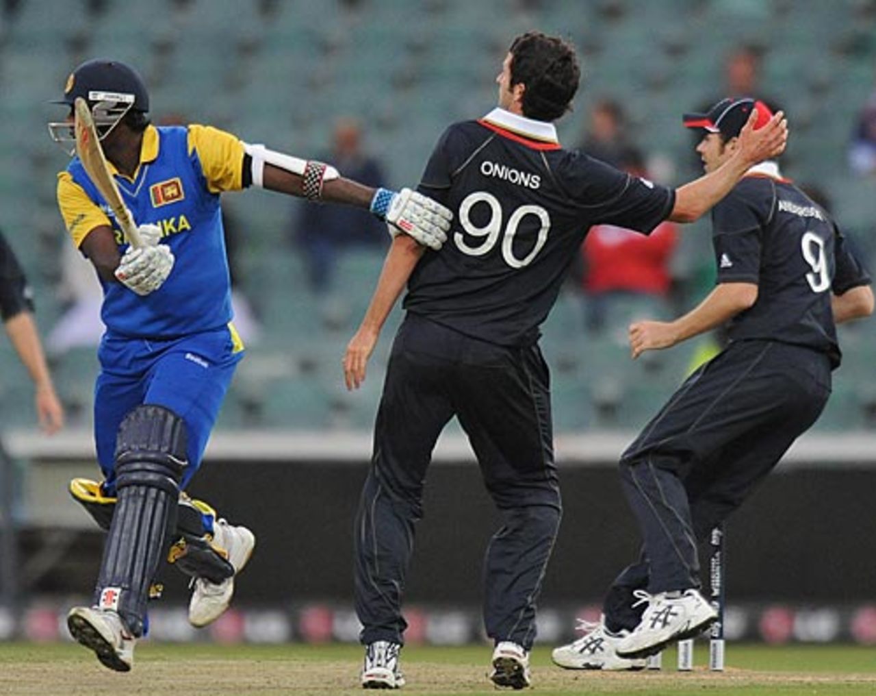 Angelo Mathews and Graham Onions get in each other's way, England v Sri Lanka, ICC Champions Trophy, Group B, Johannesburg, September 25, 2009
