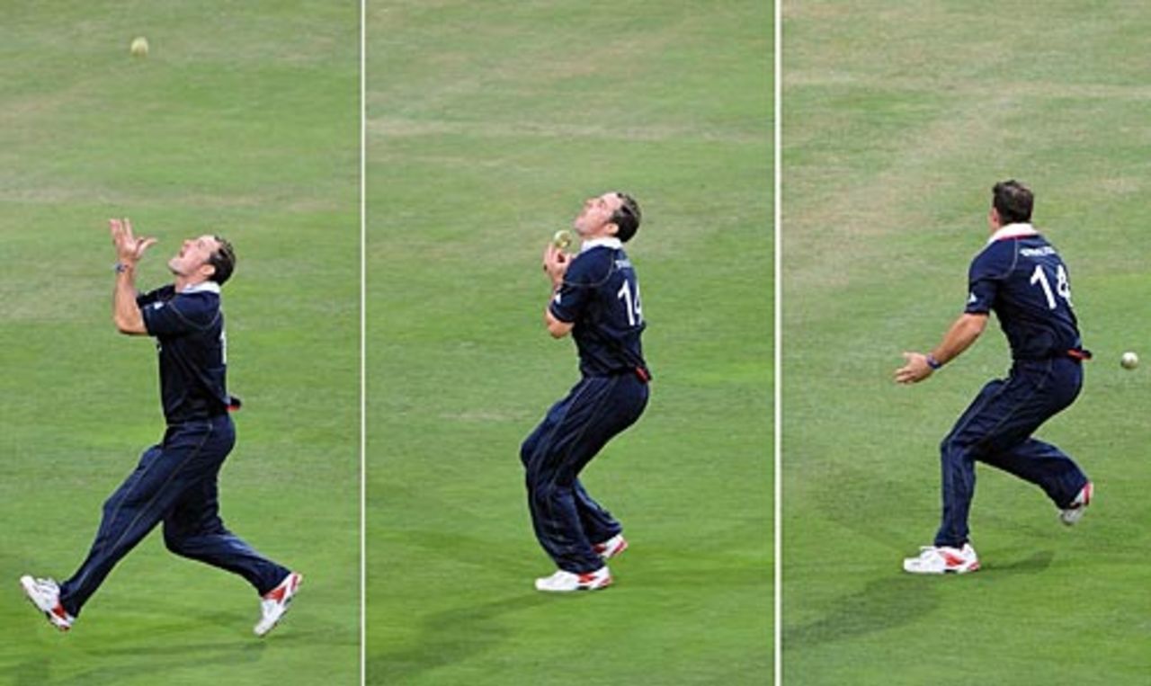 Andrew Strauss drops a catch, England v Sri Lanka, ICC Champions Trophy, Group B, Johannesburg, September 25, 2009