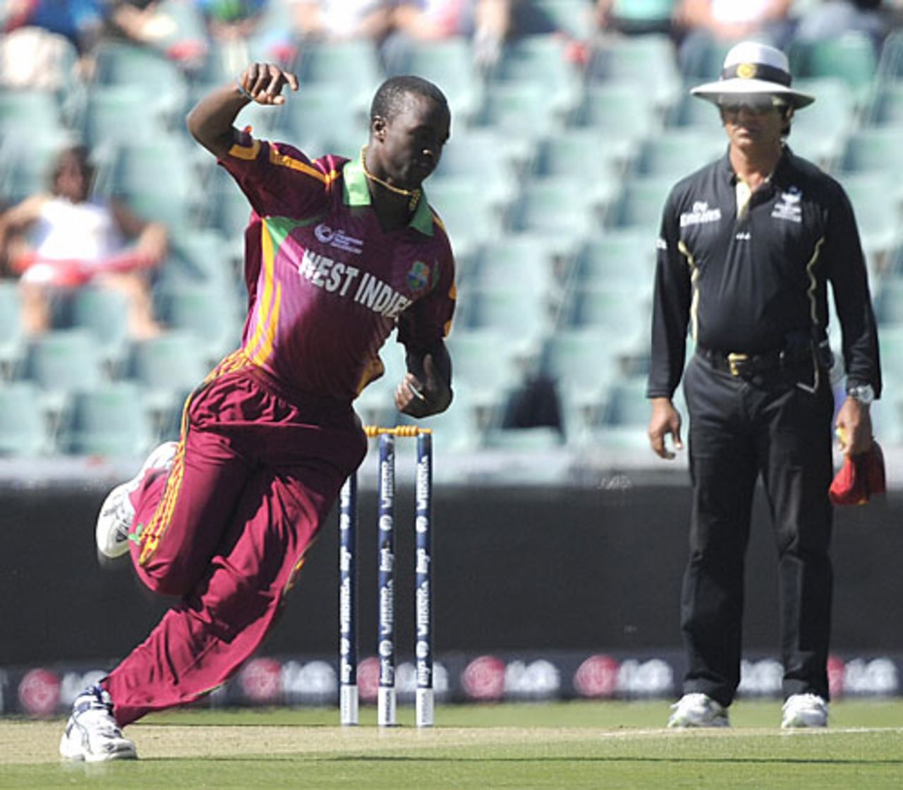Kemar Roach celebrates Shane Watson's wicket, Australia v West Indies, ICC Champions Trophy, Group A, Johannesburg, September 26, 2009