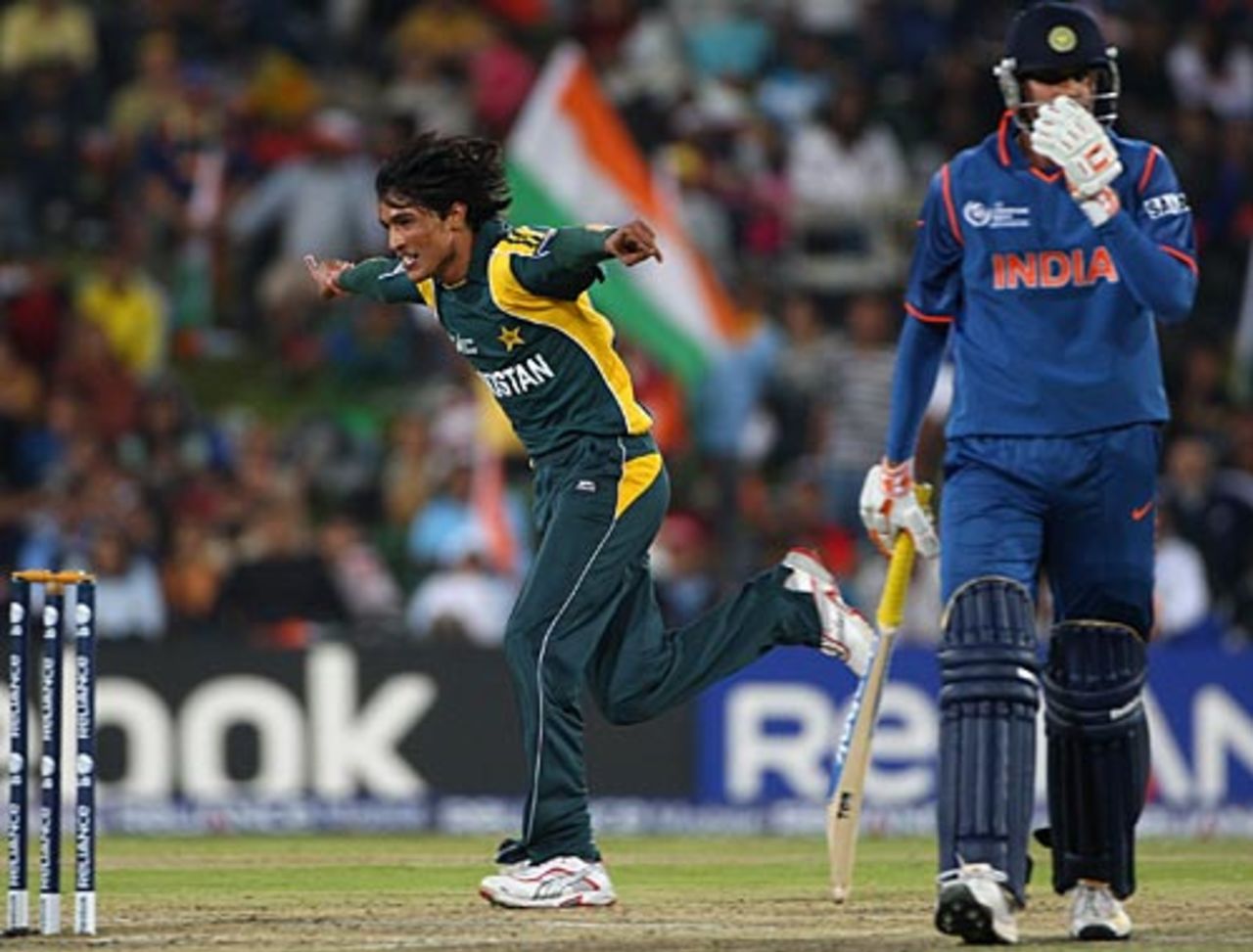 Mohammad Aamer dismissed Yusuf Pathan, India v Pakistan, Champions Trophy, Group A, Centurion, September 26, 2009