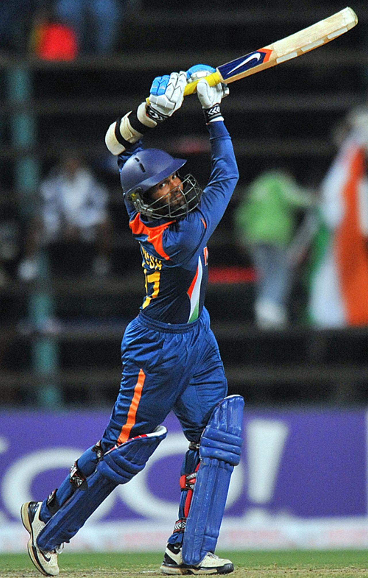 Dinesh Karthik goes inside out, India v West Indies, Champions Trophy, Group A, Johannesburg, September 30, 2009