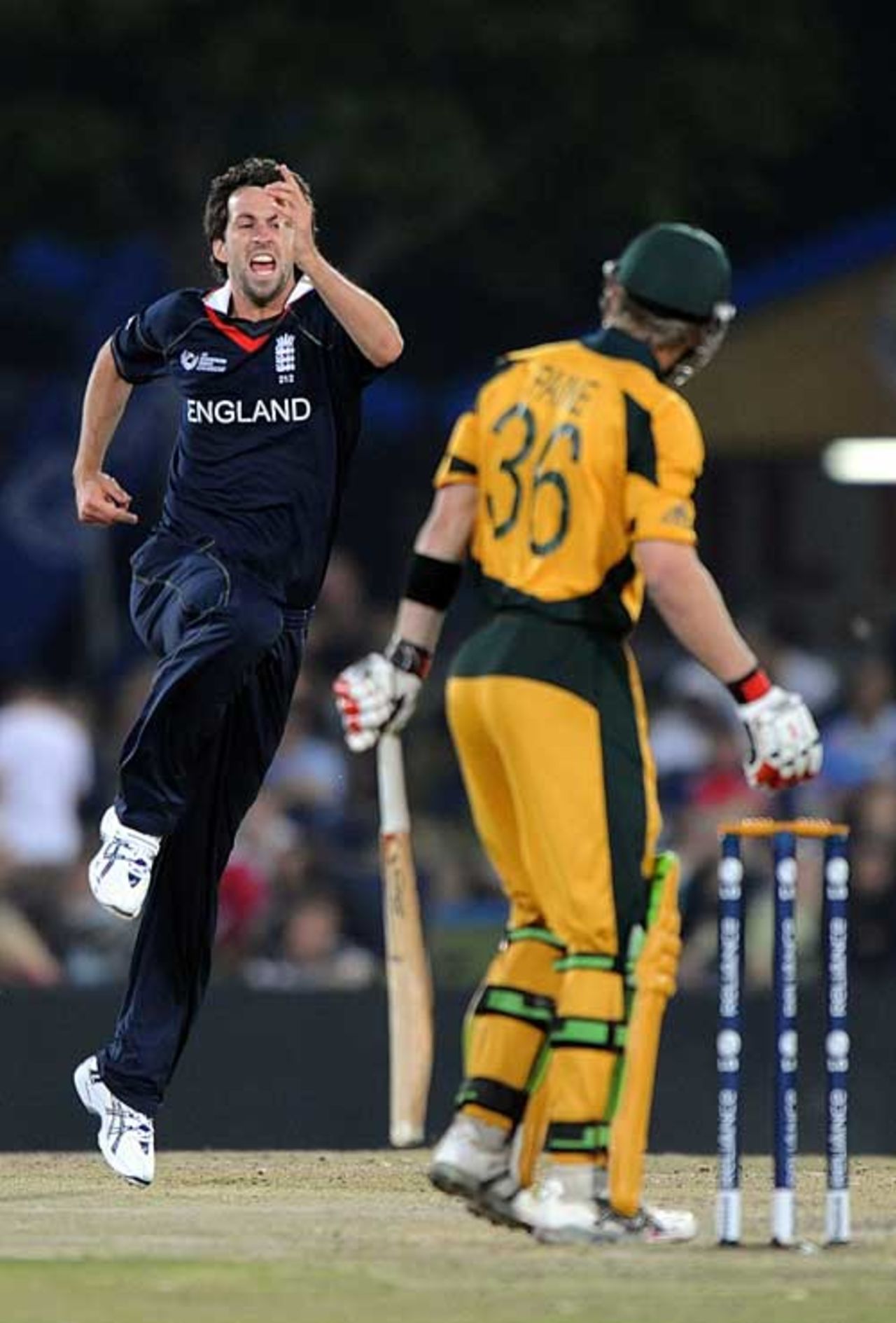 Graham Onions gave England an early breakthrough, Australia v England, 1st semi-final, Champions Trophy, Centurion Park, October 2, 2009