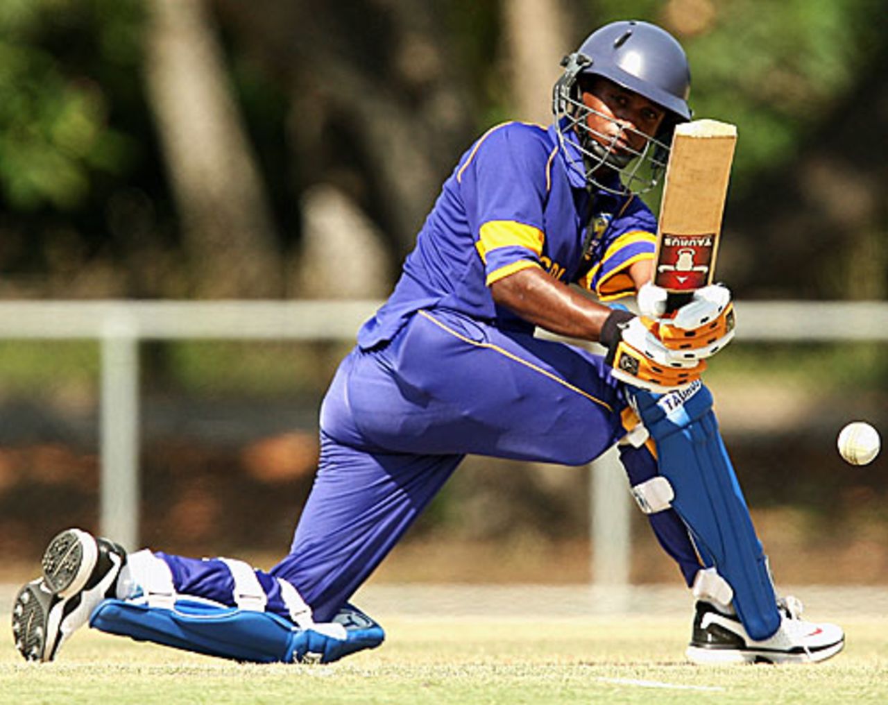 Rumesh Buddika sweeps during his 57, Australia Under-19s v Sri Lanka Under-19s, 2nd ODI, Darwin, October 4, 2009