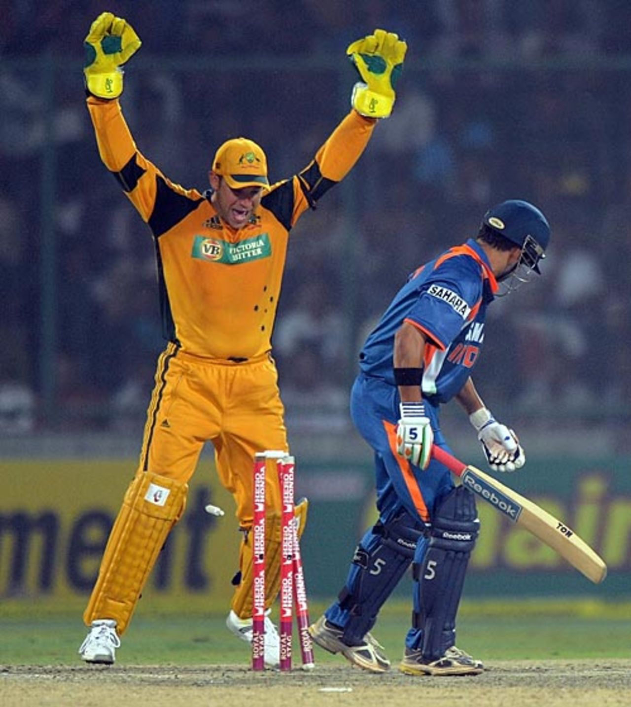 Gautam Gambhir was bowled by Nathan Hauritz, India v Australia, 3rd ODI, Delhi, October 31, 2009