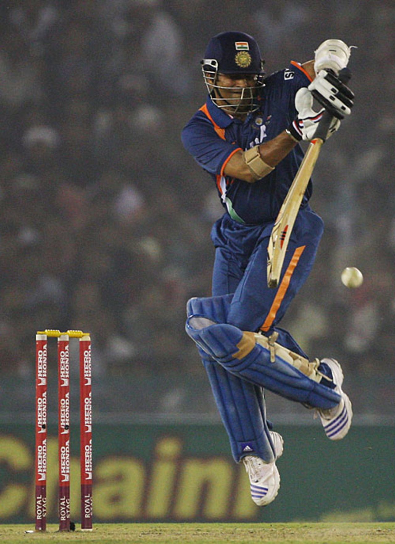 Sachin Tendulkar deals with a short ball, India v Australia, 4th ODI, Mohali, November 2, 2009