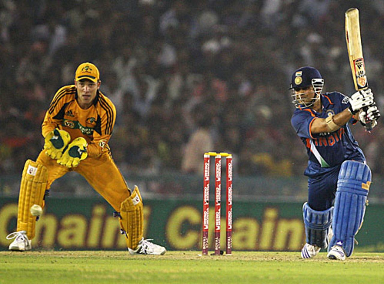 Sachin Tendulkar drives through the off side, India v Australia, 4th ODI, Mohali, November 2, 2009