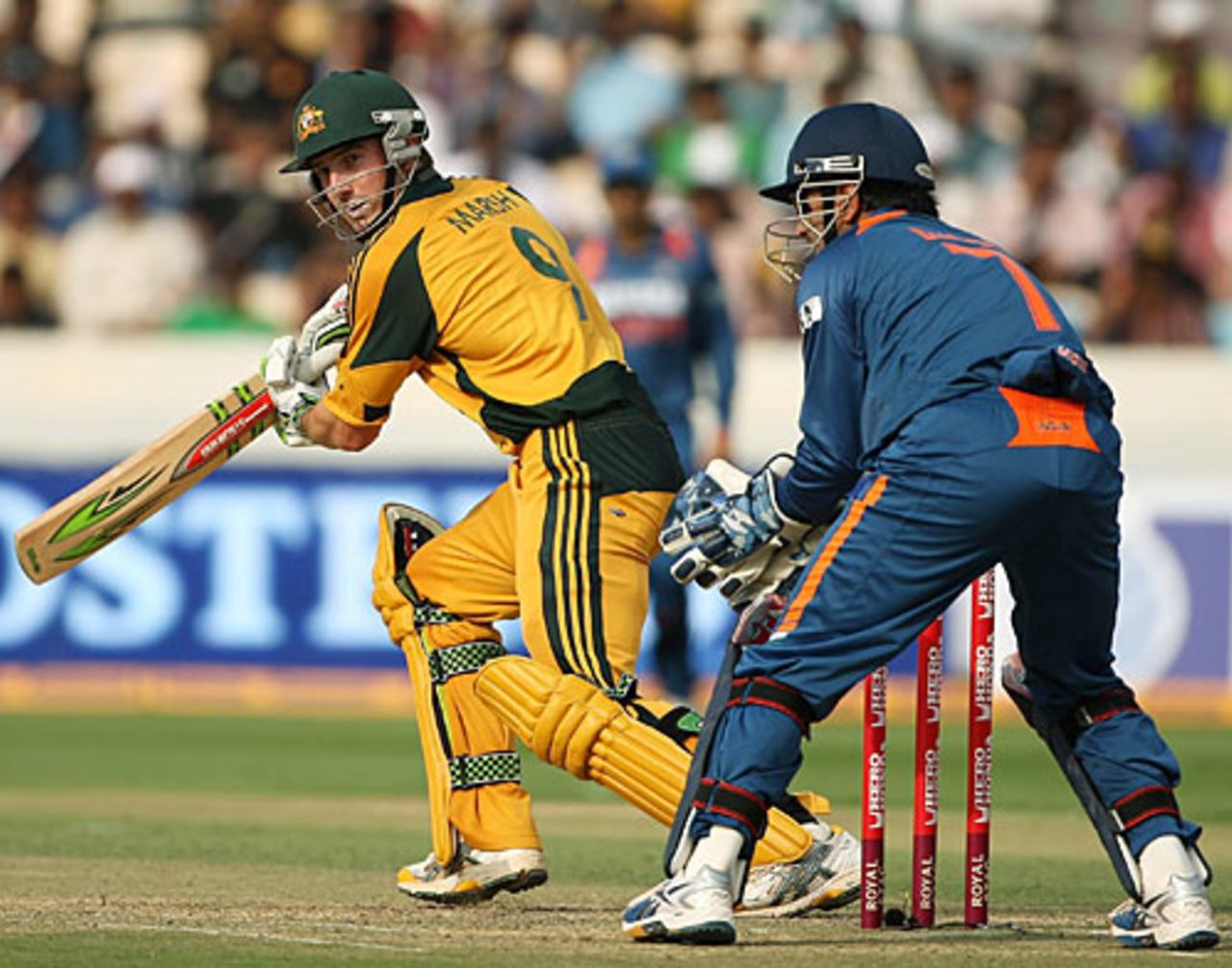 Shaun Marsh keeps up the momentum, India v Australia, 5th ODI, Hyderabad, November 5, 2009