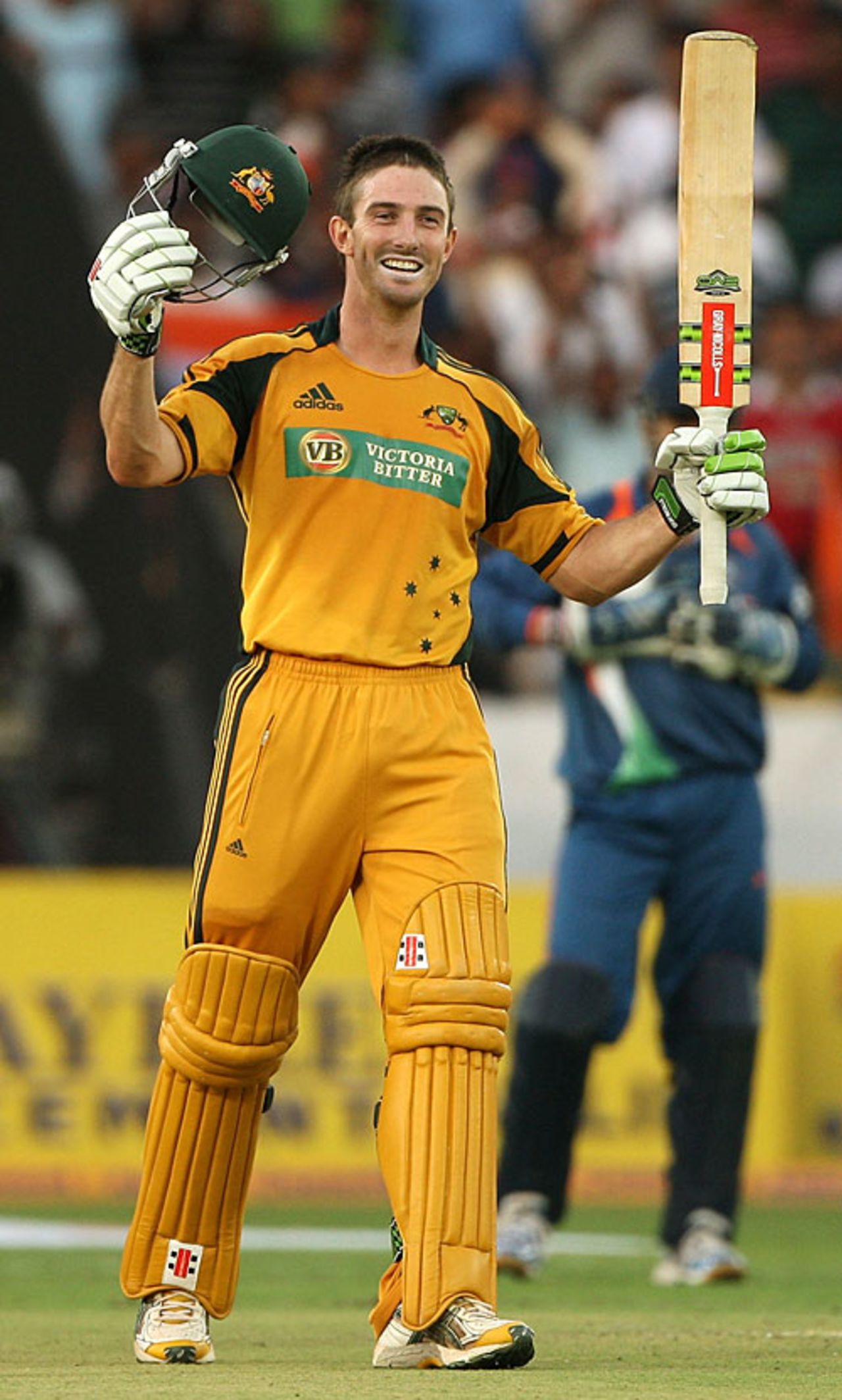 Shaun Marsh gets to his hundred, India v Australia, 5th ODI, Hyderabad, November 5, 2009