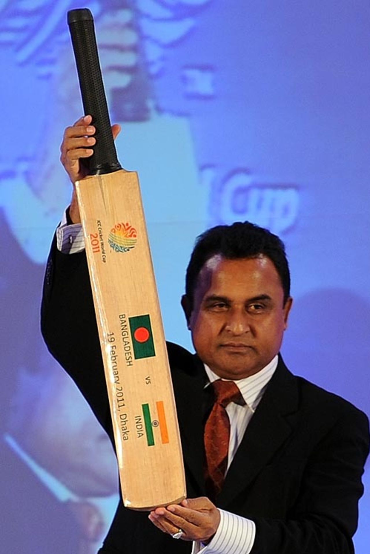 Mostafa Kamal, the Bangladesh Cricket Board, president unveils the first match of the 2011 World Cup, Mumbai, November 9, 2009