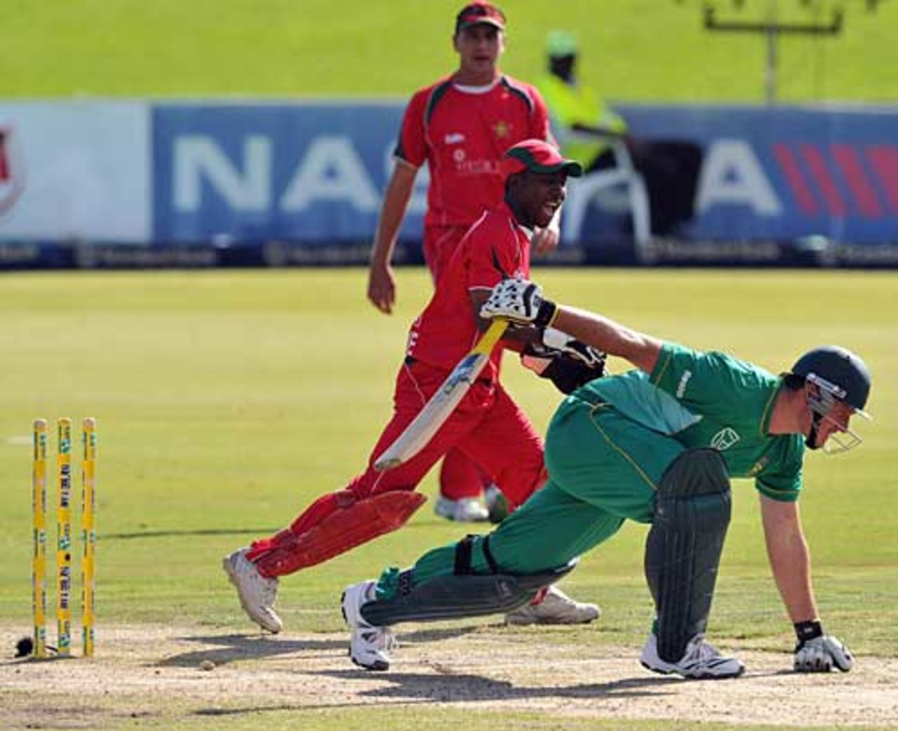 Graeme Smith lunges forward and is stumped for 53, South Africa v Zimbabwe, 2nd ODI, Centurion, November 10, 2009