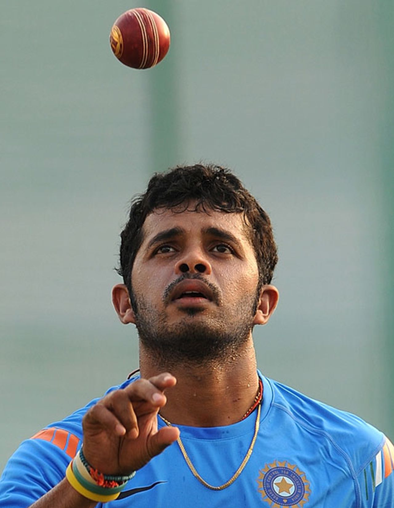 Sreesanth tosses a ball during a practice session, Ahmedabad, November 14, 2009