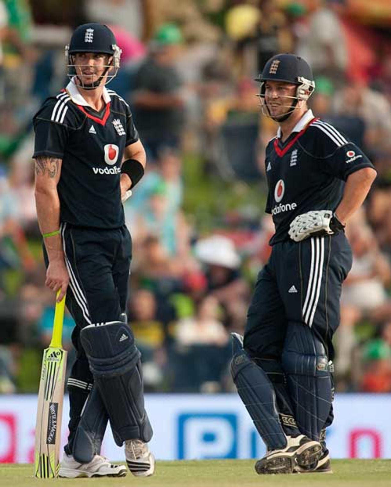South African connection: Kevin Pietersen and Jonathan Trott added 52, South Africa v England, 2nd Twenty20, Centurion, November 15, 2009