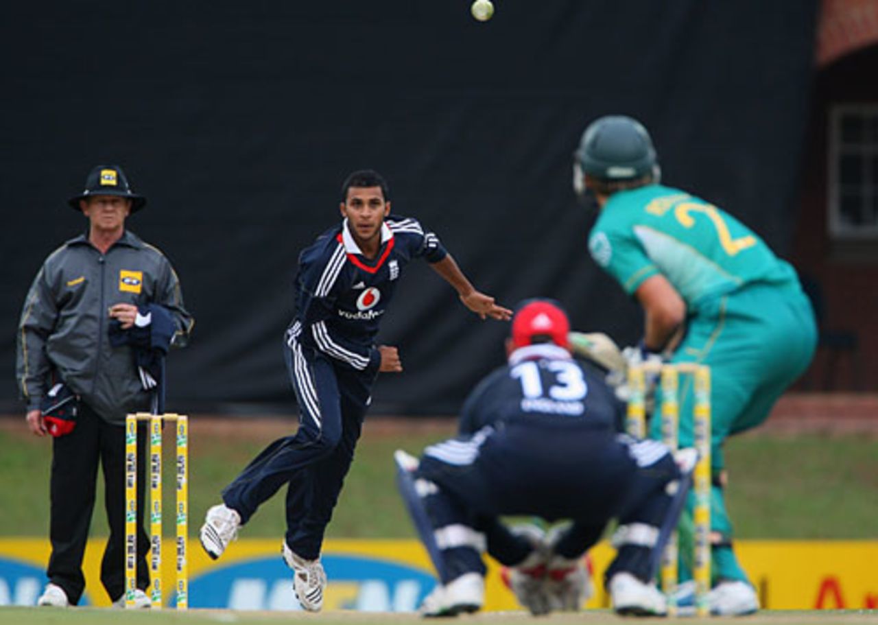 Adil Rashid was at the centre of controversy following Mickey Arthur's comments before the game, South Africa A v England XI, Potchefstroom, Nov 17, 2009