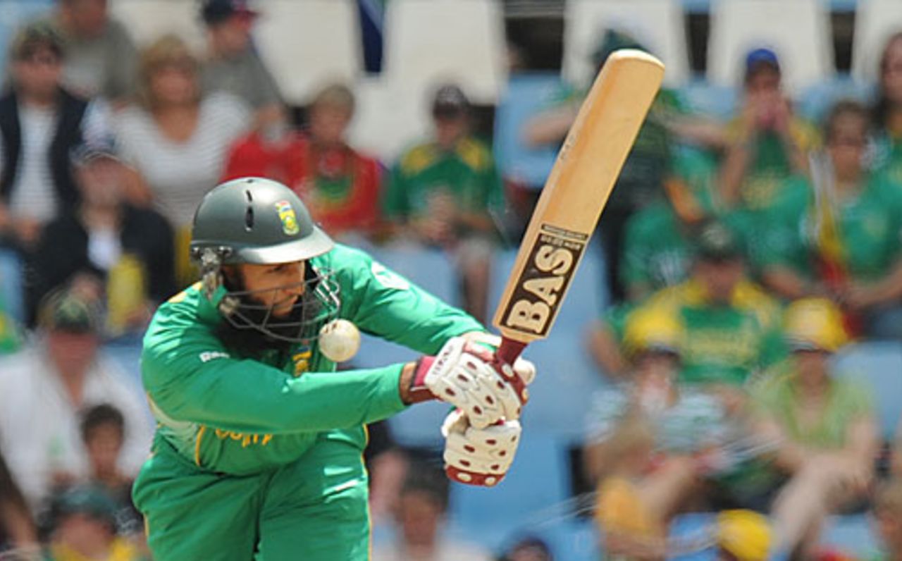 Hashim Amla looked in good touch for his 57, South Africa v England, 2nd ODI, Centurion, November 22, 2009