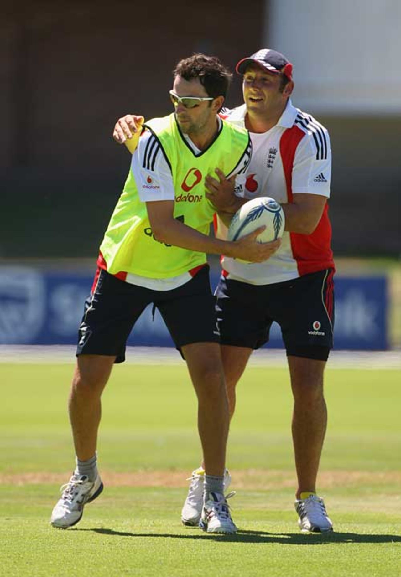 Graham Onions and Tim Bresnan enjoy a game of touch rugby, Port Elizabeth, November 28, 2009