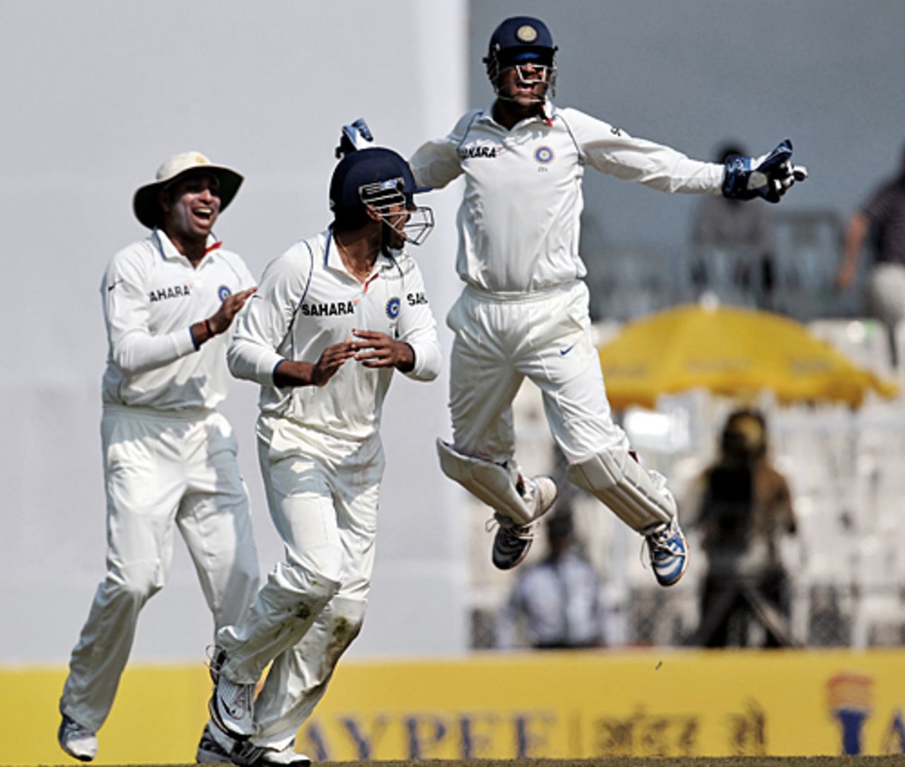 MS Dhoni reacts after catching Kumar Sangakkara down the leg side, India v Sri Lanka, 3rd Test, Mumbai, 1st day, December 2, 2009